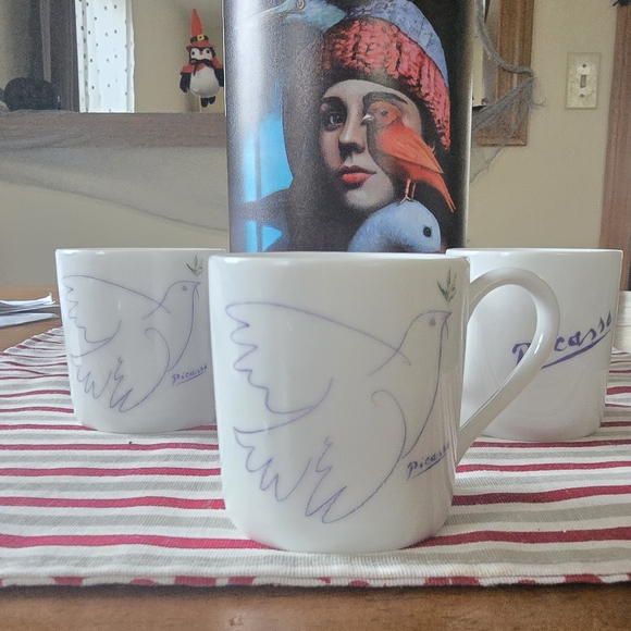 Picasso Dove White Blue Mug Cup - Picture 4 of 5